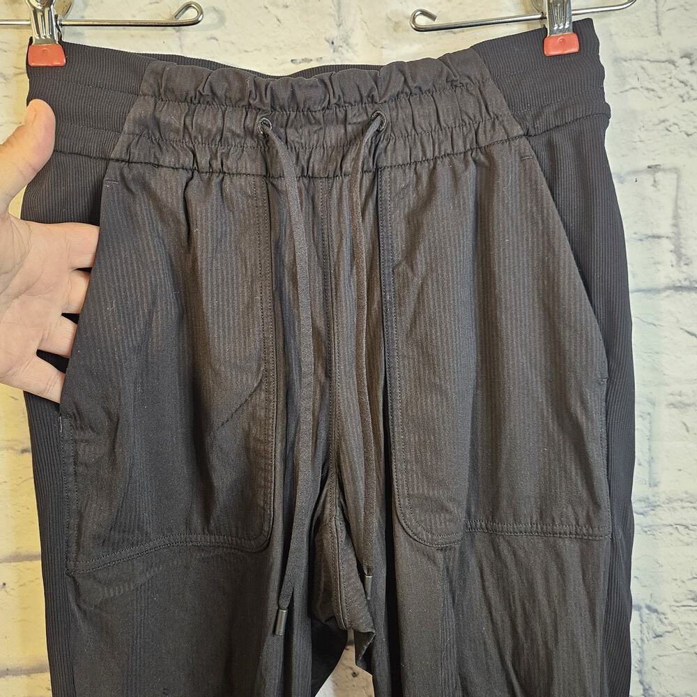 Lululemon Dance Studio Mid Rise Joggers Womens 4 Black Ruched Athletic Gym - Picture 3 of 8